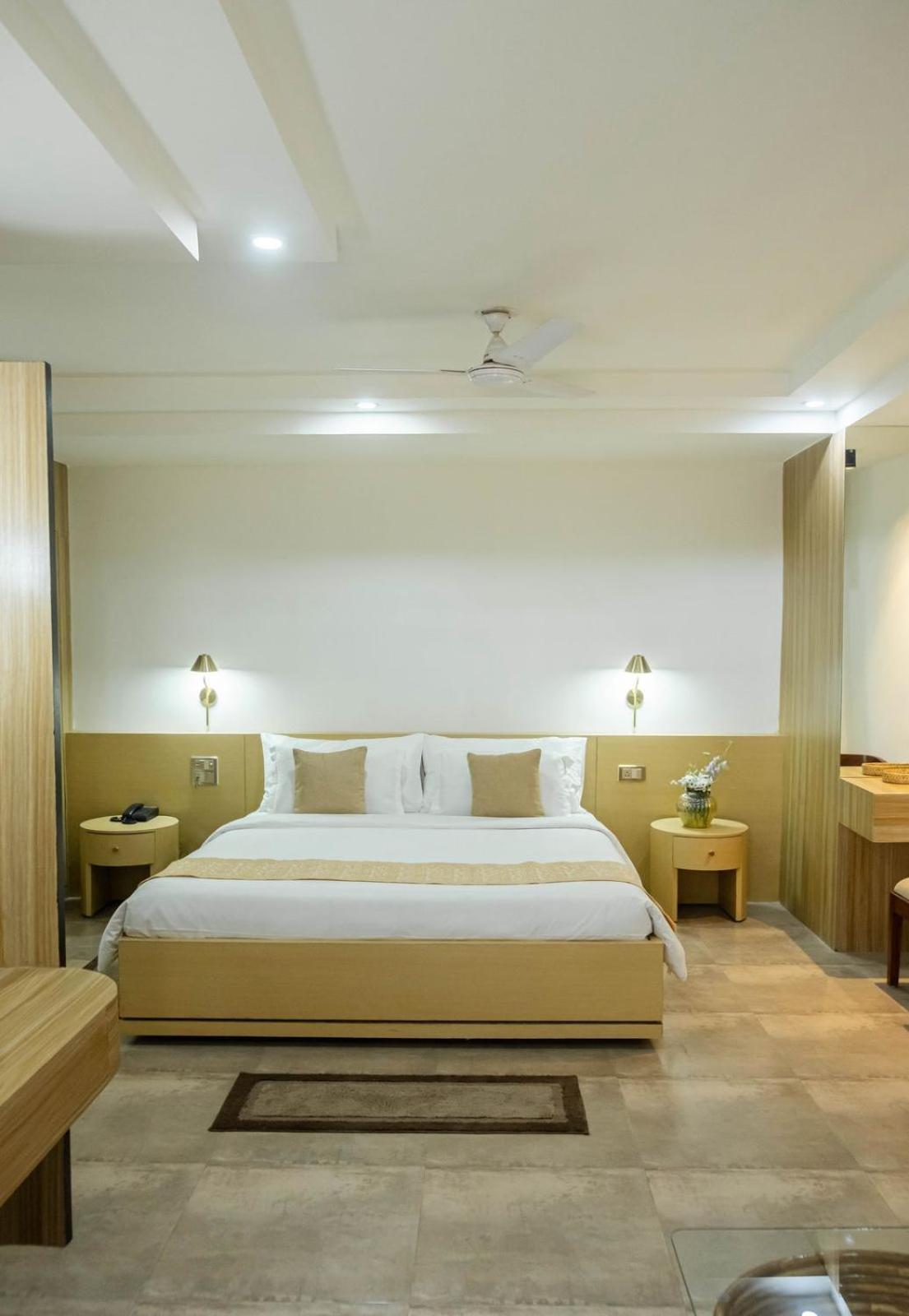 Hotel Lake Shilloi Dimapur Luaran gambar